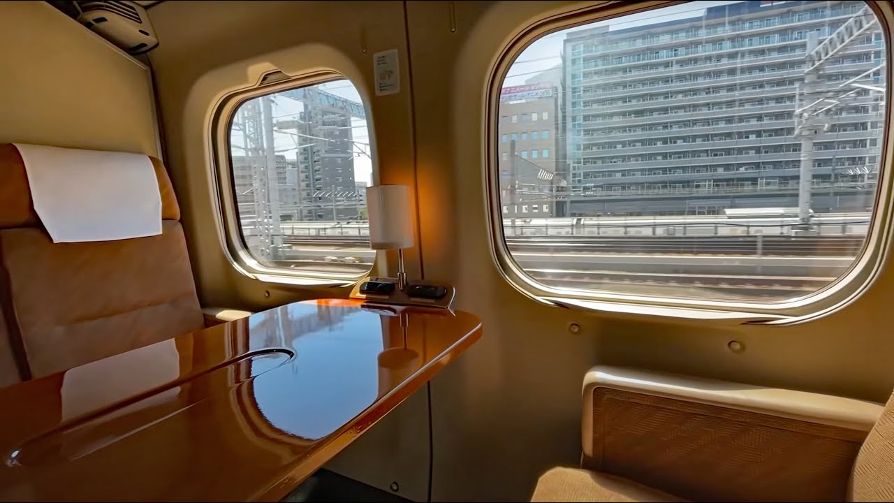 スーツ 交通 / Suit Train
